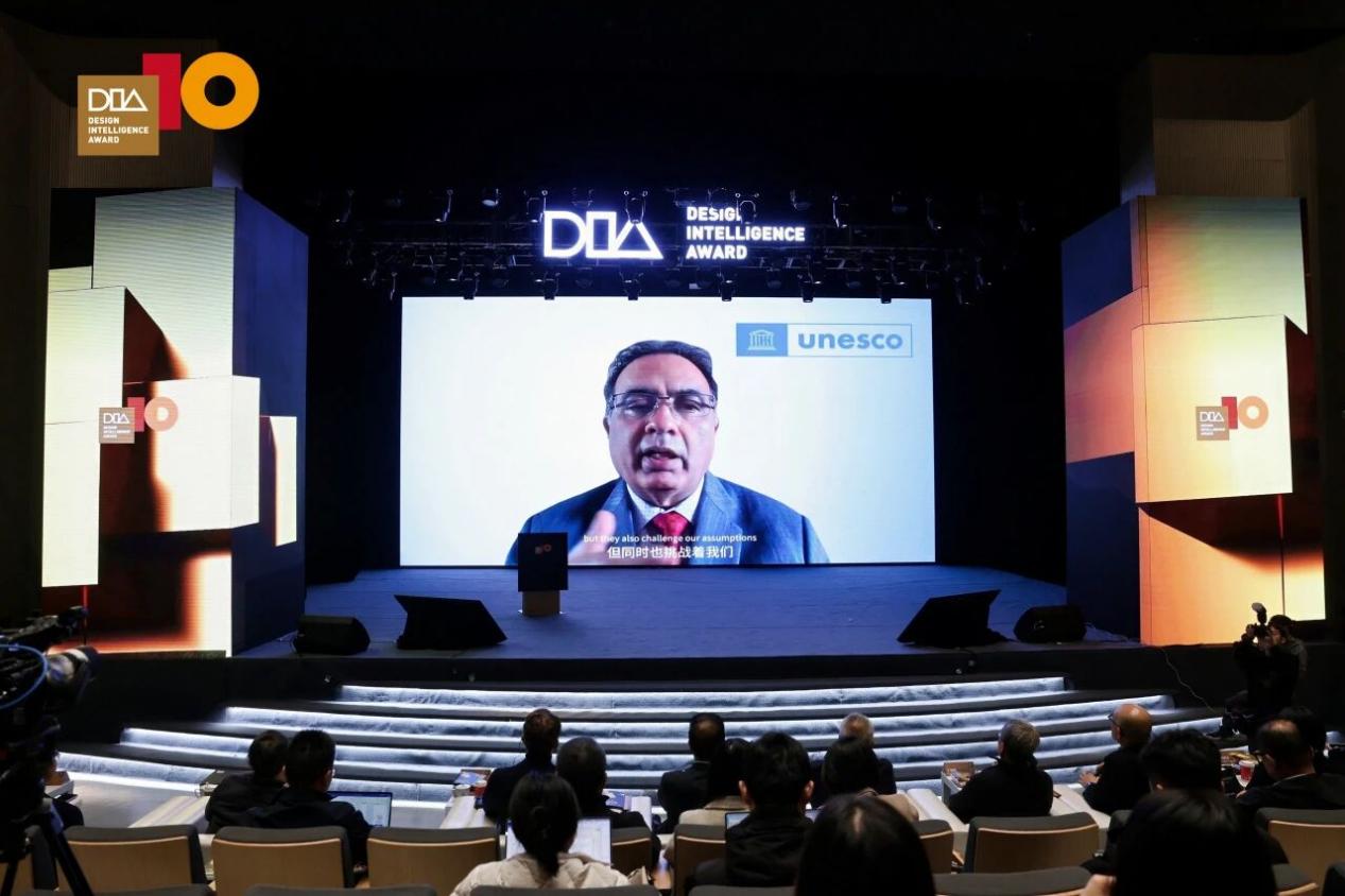 e83570436b12942cdaf8904310b28249